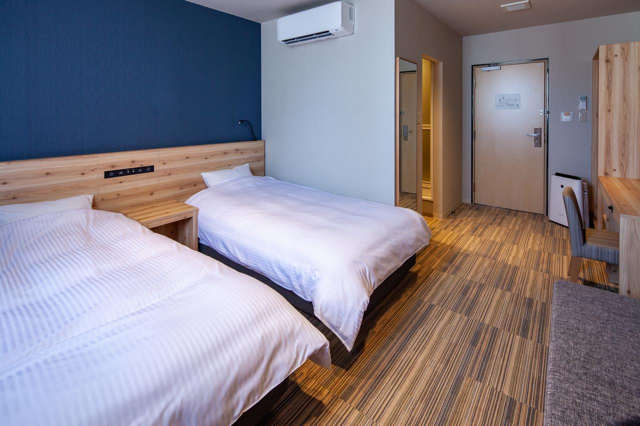 Y'S Cabin&Hotel Naha Kokusai Street Ngoại thất bức ảnh